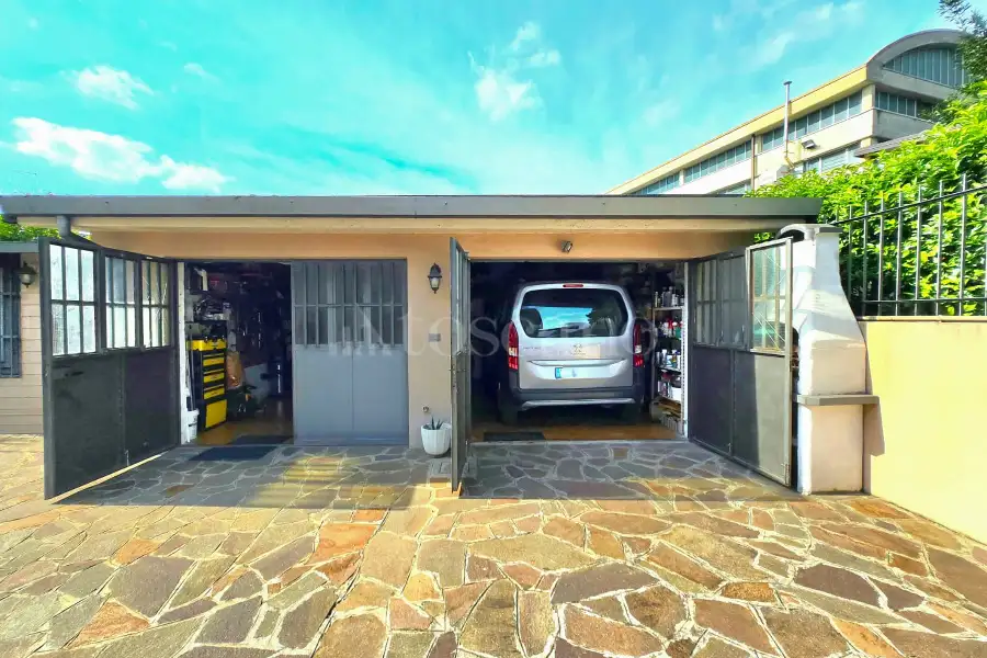 Villa Bifamiliare in vendita di 200 mq a €419.000 (rif. 35/2025)