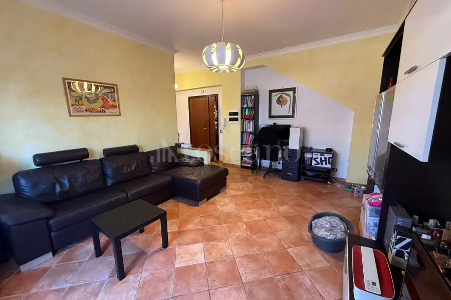 Attico in vendita di 106 mq a €299.000 (rif. 12/2026)