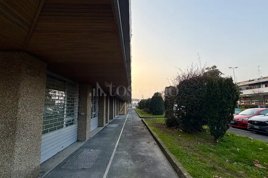 Ufficio in affitto di 45 mq a €700 (rif. 9/2026)
