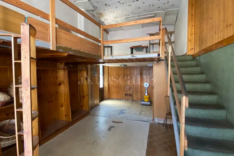Negozio in vendita di 30 mq a €40.000 (rif. 65/2026)