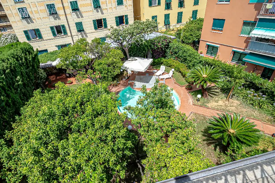 Villa in vendita di 496 mq a €3.950.000 (rif. 71/2026)