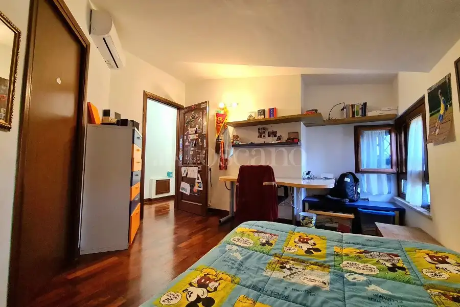 Villa Bifamiliare in vendita di 180 mq a €349.000 (rif. 42/2026)