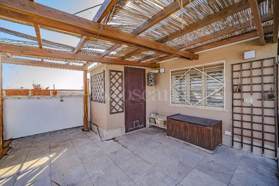Attico in affitto di 82 mq a €1.900 (rif. 22/2026)