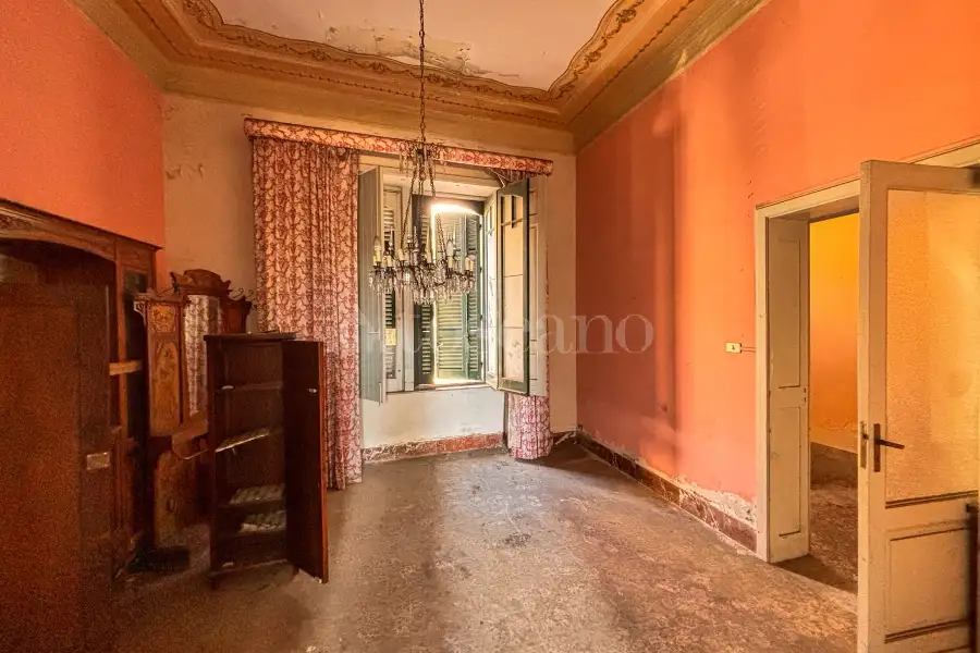 Casa Indipendente in vendita di 313 mq a €295.000 (rif. 134/2026)