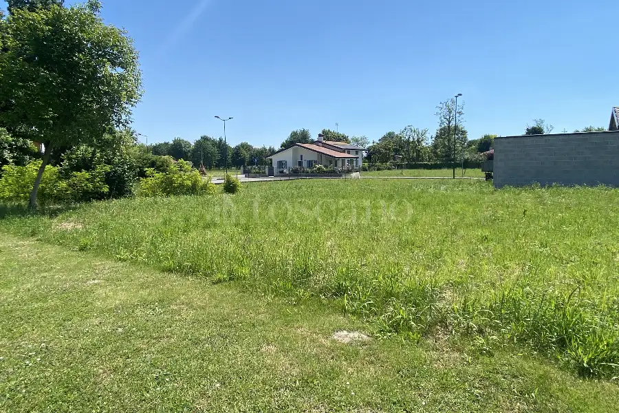 Edificabile Residenziali in vendita di 498 mq a €35.000 (rif. 13/2026)