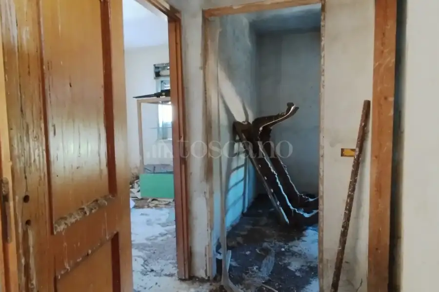 Villa in vendita di 230 mq a €89.000 (rif. 11/2025)