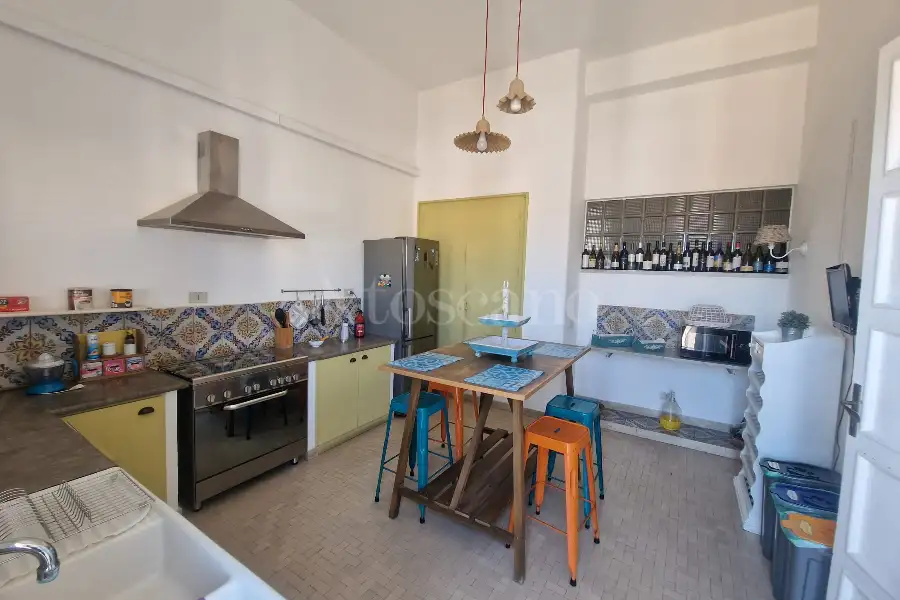 Casa in vendita di 350 mq a €720.000 (rif. 73/2025)