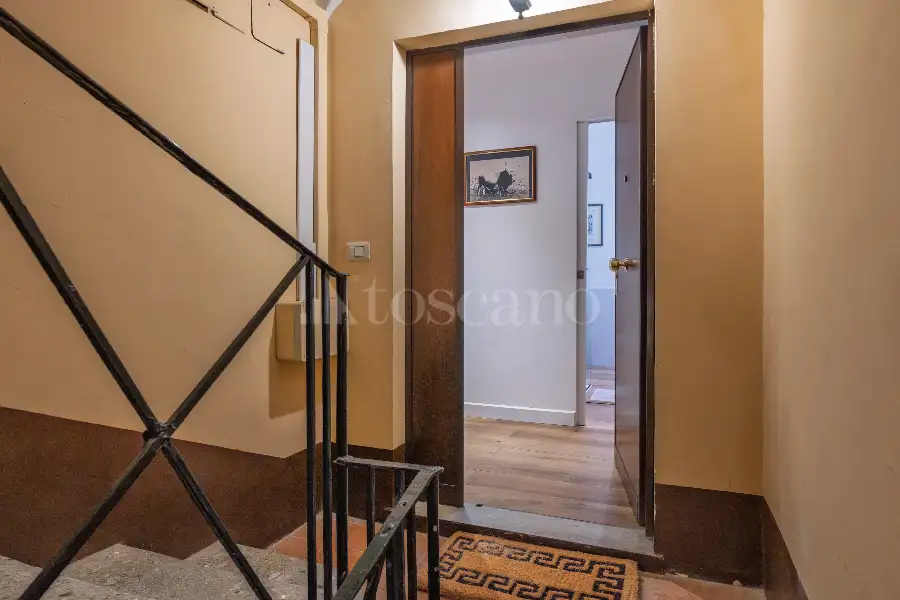 Casa in vendita di 100 mq a €1.130.000 (rif. 50/2026)