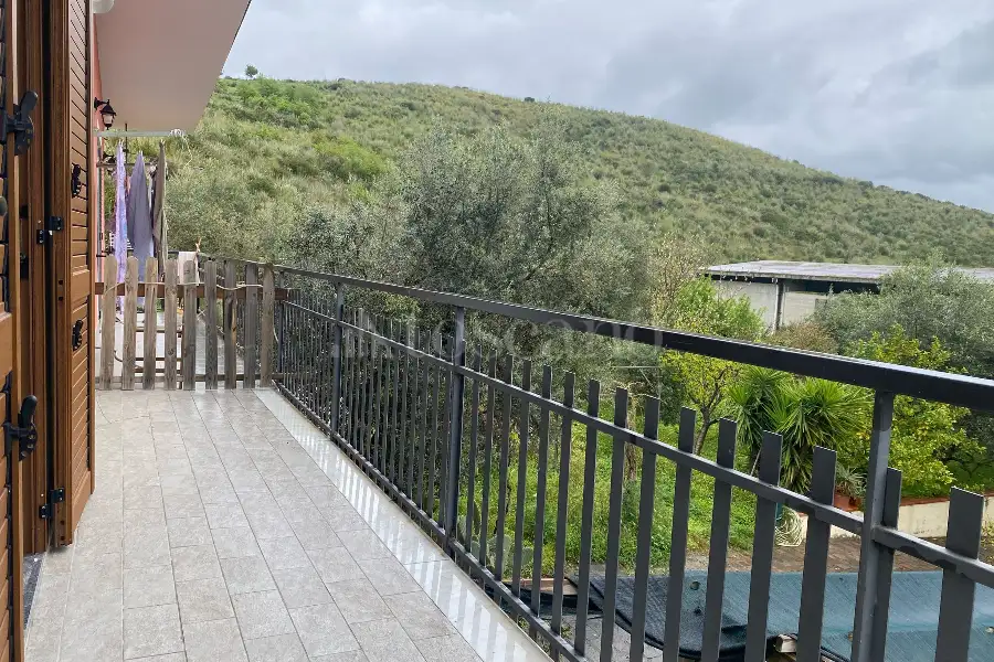 Villino a Schiera in vendita di 150 mq a €155.000 (rif. 2/2025)