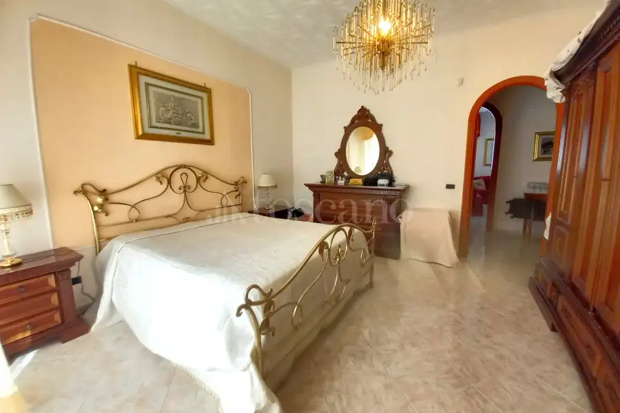 Villa in vendita di 300 mq trattativa riservata (rif. 45/2024)