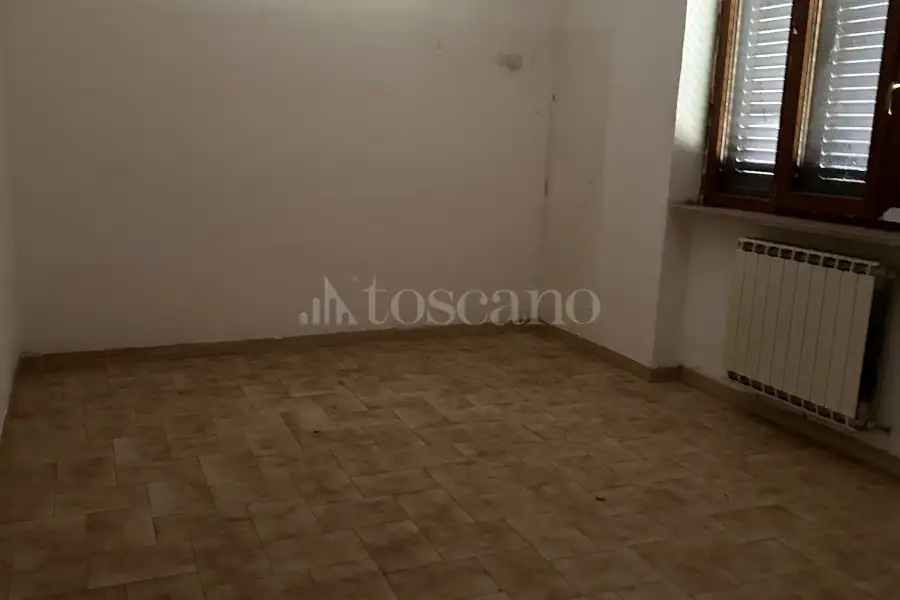 Villa Bifamiliare in vendita di 250 mq a €90.000 (rif. 6/2025)