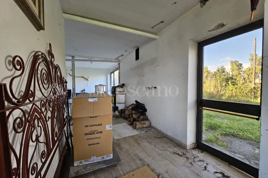 Capannone in vendita di 1.050 mq a €870.000 (rif. 7/2025)