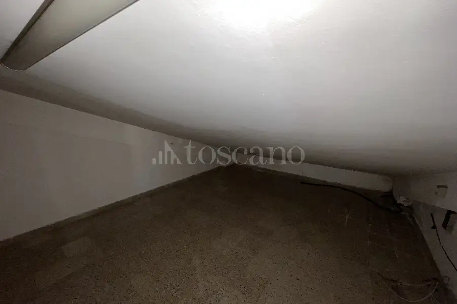 Negozio in vendita di 98 mq a €124.000 (rif. 44/2025)