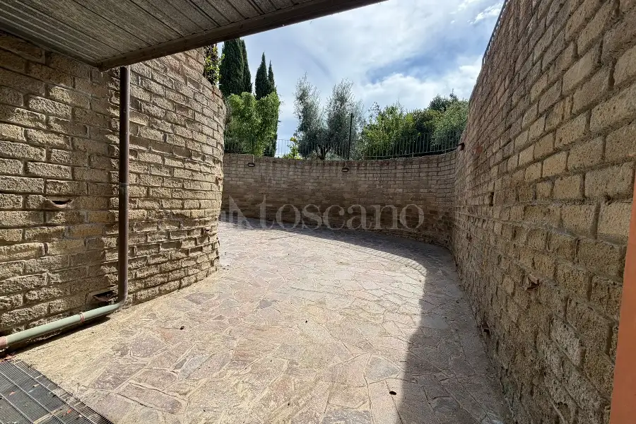 Villa Bifamiliare in vendita di 400 mq a €829.000 (rif. 33/2026)