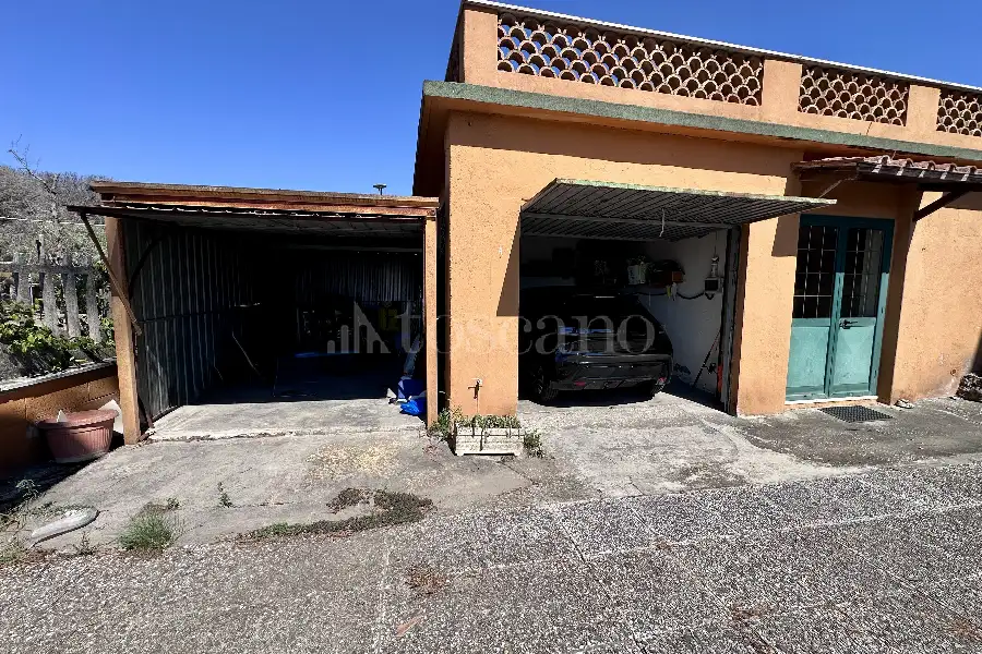 Casale in vendita di 190 mq a €415.000 (rif. 26/2026)