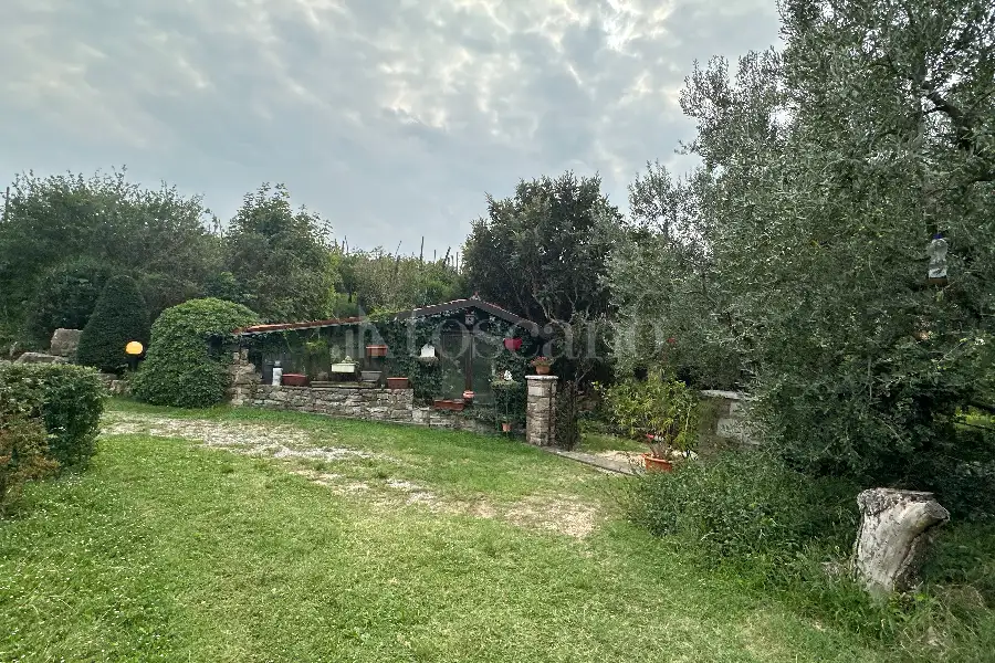 Casa Indipendente in vendita di 90 mq a €780.000 (rif. 57/2026)