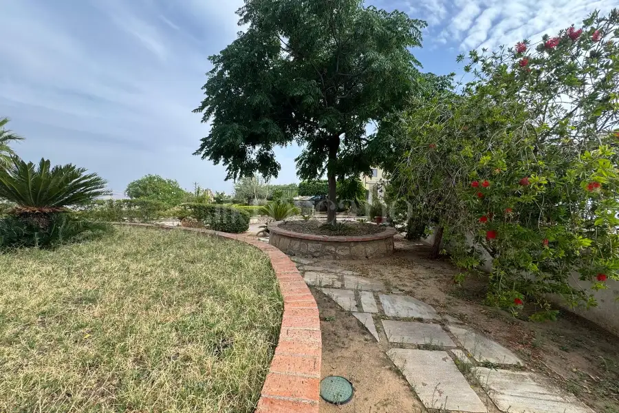 Villa in vendita di 388 mq a €488.000 (rif. 187/2025)