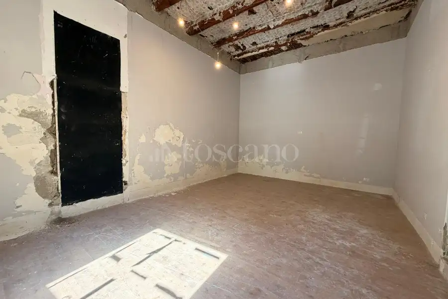 Negozio in vendita di 60 mq a €660.000 (rif. 34/2026)