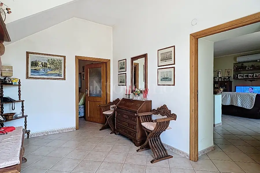 Casa Indipendente in vendita di 300 mq a €280.000 (rif. 85/2025)