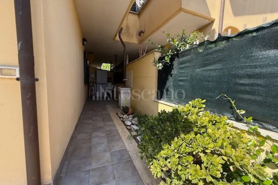 Villa Plurifamiliare in vendita di 80 mq a €150.000 (rif. 33/2025)