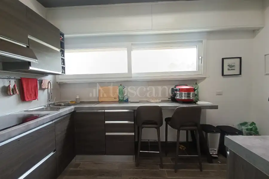 Villino a Schiera in affitto di 120 mq a €2.600 (rif. 49/2026)