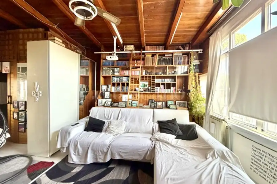Casa Indipendente in vendita di 300 mq a €599.000 (rif. 45/2026)