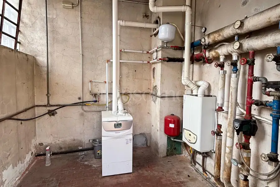 Negozio in vendita di 155 mq a €205.000 (rif. 22/2026)