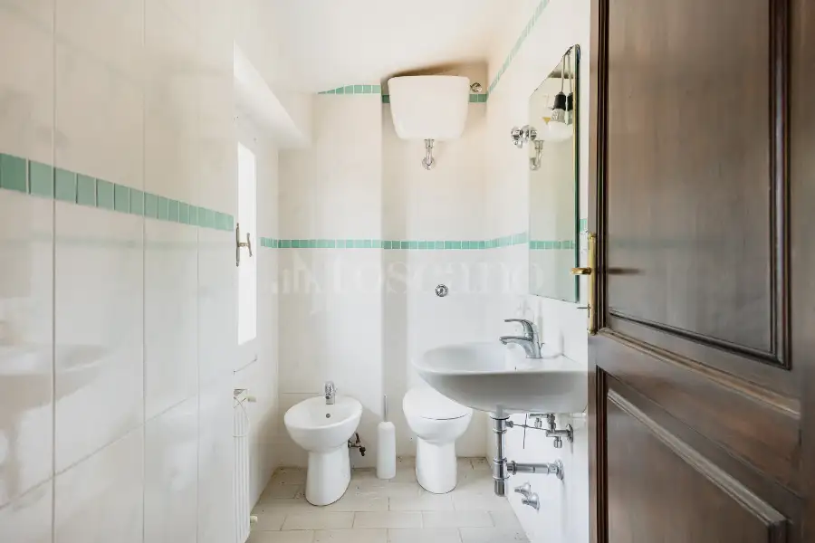 Casa in vendita di 430 mq a €1.250.000 (rif. 25/2025)