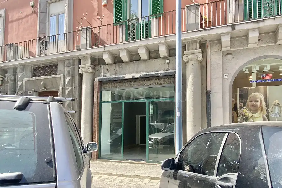 Negozio in affitto di 60 mq a €1.300 (rif. 28/2026)