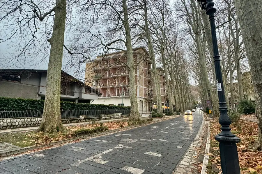 Negozio in vendita di 120 mq a €200.000 (rif. 90/2025)