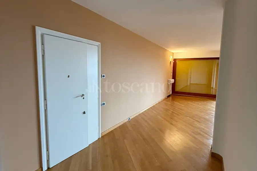 Casa in affitto di 218 mq a €1.800 (rif. 14/2026)