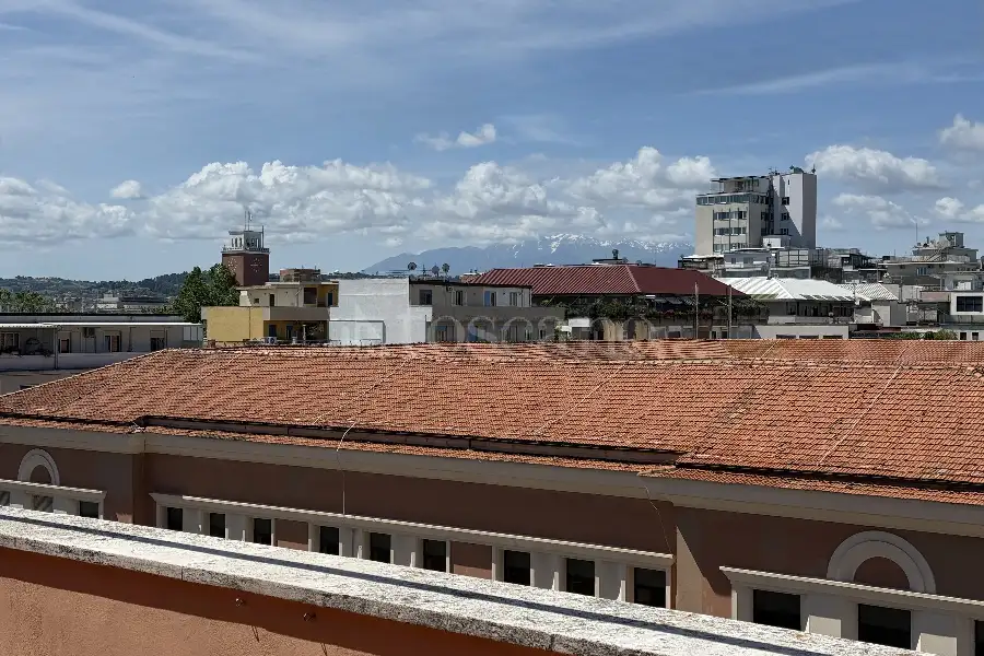 Casa in affitto di 143 mq a €1.300 (rif. 10/2026)