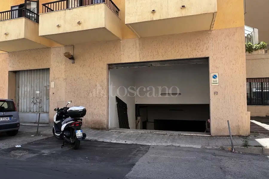 Magazzino in vendita di 400 mq a €50.000 (rif. 50/2025)