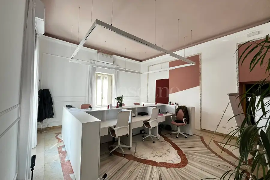 Ufficio in vendita di 314 mq a €1.950.000 (rif. 43/2026)