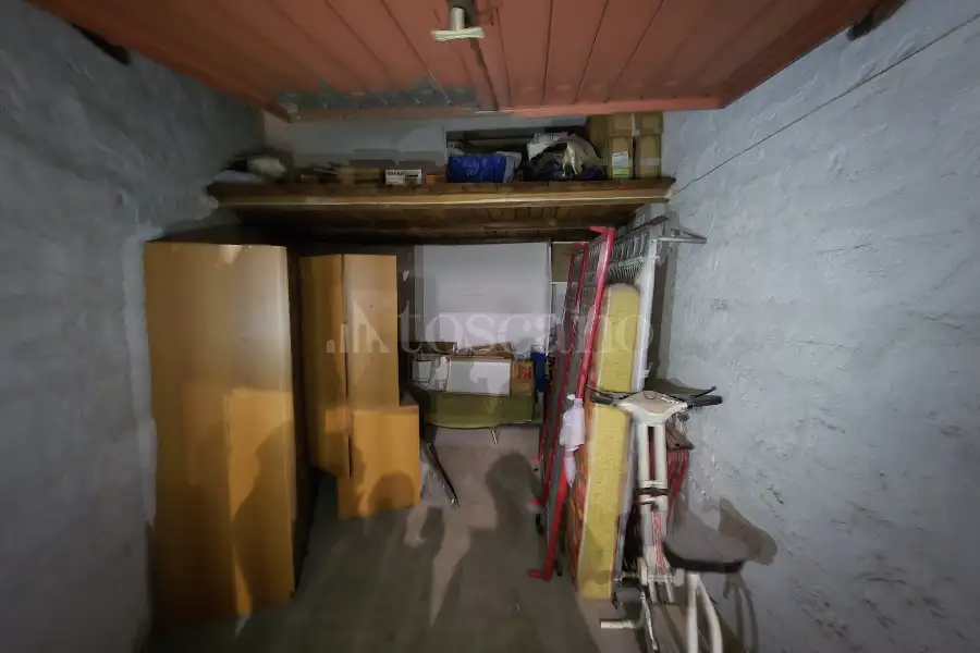 Box in vendita di 13 mq a €23.000 (rif. 37/2026)