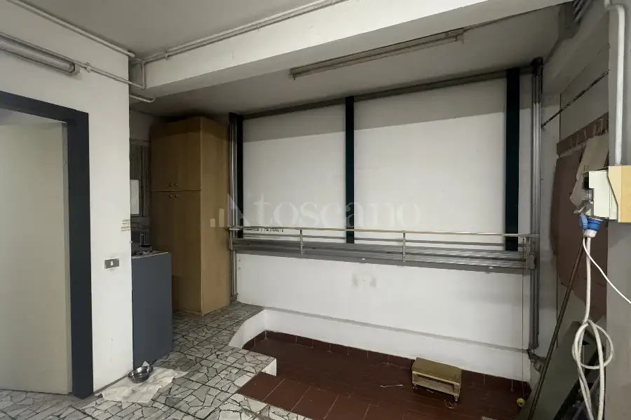 Laboratorio in vendita di 227 mq a €245.000 (rif. 29/2026)