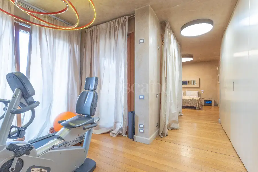 Attico in vendita di 330 mq a €4.900.000 (rif. 62/2026)