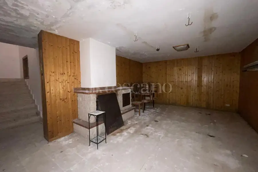 Villa in vendita di 322 mq a €175.000 (rif. 39/2026)