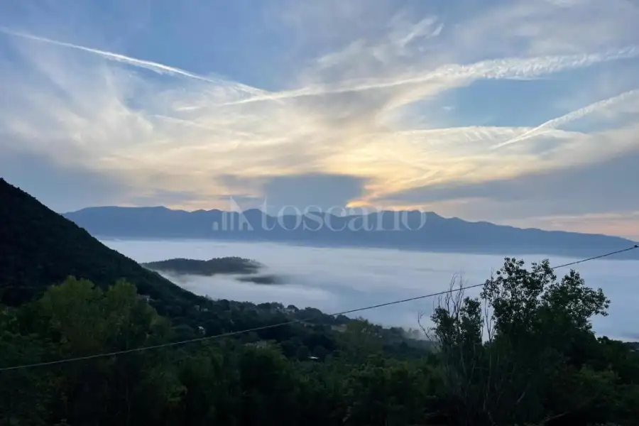 Casa Indipendente in vendita di 300 mq a €249.000 (rif. 18/2026)