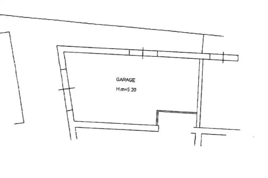 Villa in vendita di 700 mq a €720.000 (rif. 94/2026)