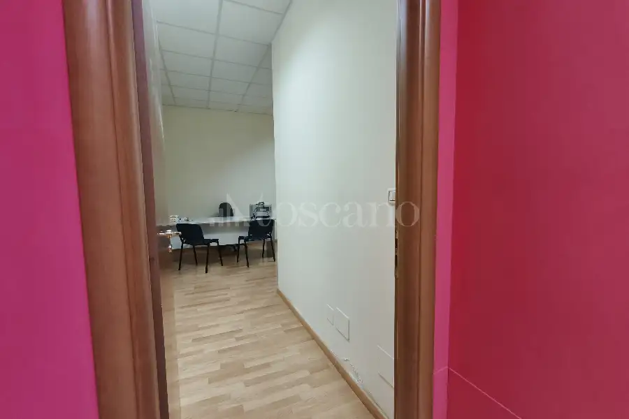 Ufficio in vendita di 272 mq a €340.000 (rif. 24/2026)