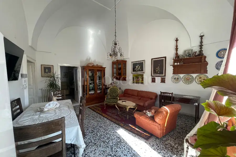 Casa in affitto di 60 mq a €550 (rif. 35/2026)