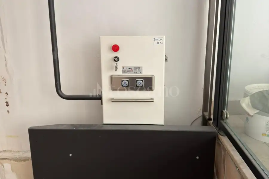 Negozio in affitto di 43 mq a €550 (rif. 146/2025)