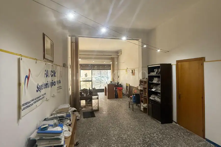 Negozio in vendita di 40 mq a €52.000 (rif. 12/2026)