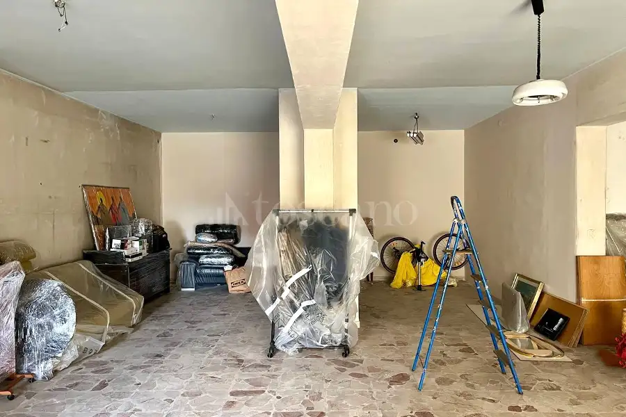 Magazzino in vendita di 155 mq a €98.000 (rif. 142/2026)