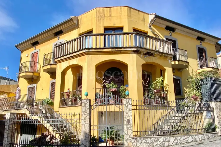 Villa in vendita di 431 mq a €510.000 (rif. 8/2026)