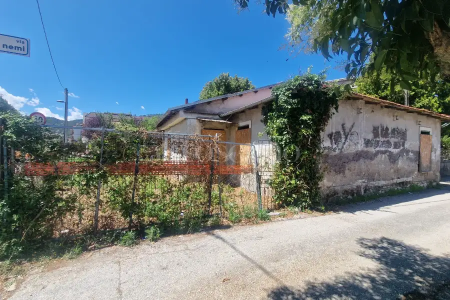 Casa Indipendente in vendita di 150 mq trattativa riservata (rif. 87/2025)