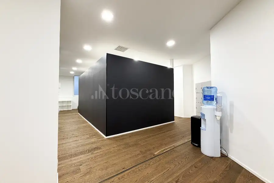 Laboratorio in vendita di 290 mq a €1.250.000 (rif. 19/2026)