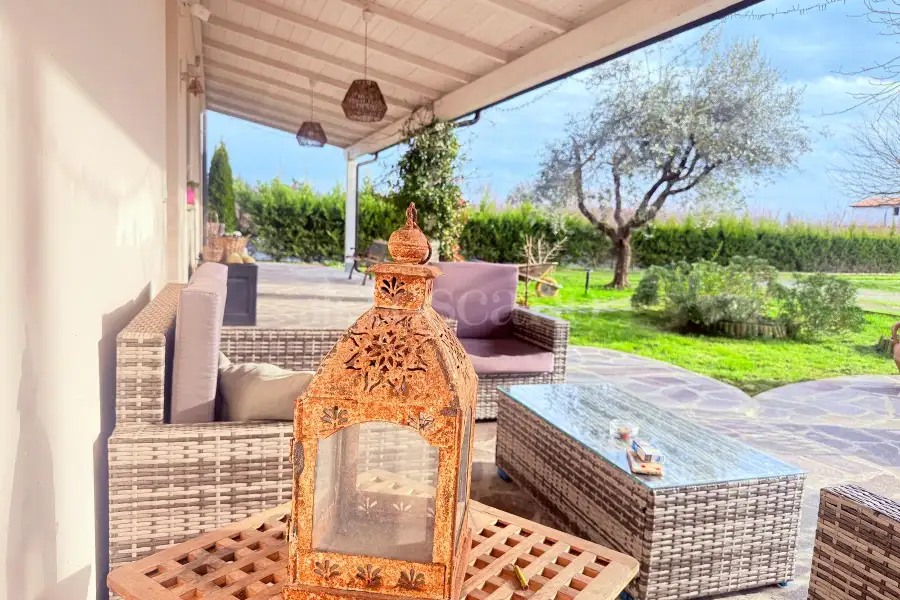Casale in vendita di 300 mq a €990.000 (rif. 9/2026)