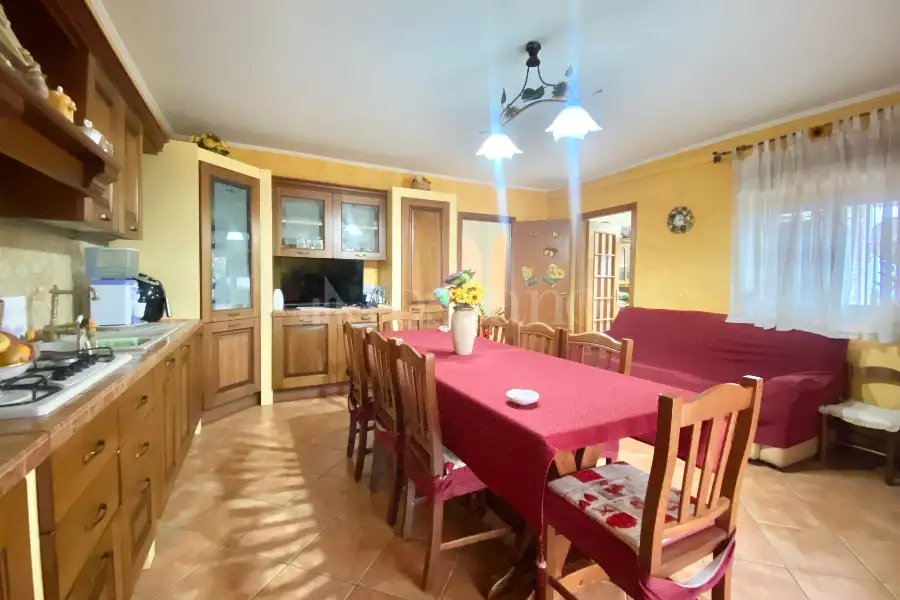 Casa in vendita di 171 mq a €176.000 (rif. 15/2025)